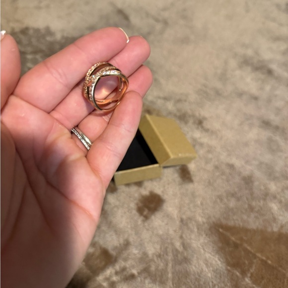 FAIRY COUPLE Women's 18K Rose Gold Plated Wide Band Ring Size 8 - Picture 5 of 7